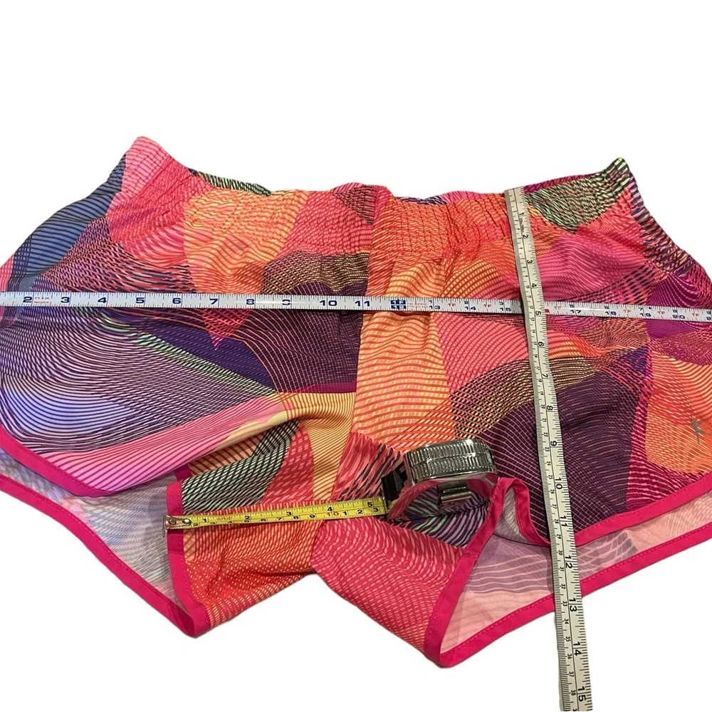 Danskin Women's Running Shorts EUC - Picture 7 of 8